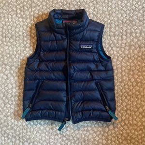 Patagonia navy blue baby down sweater vest 12-18 months